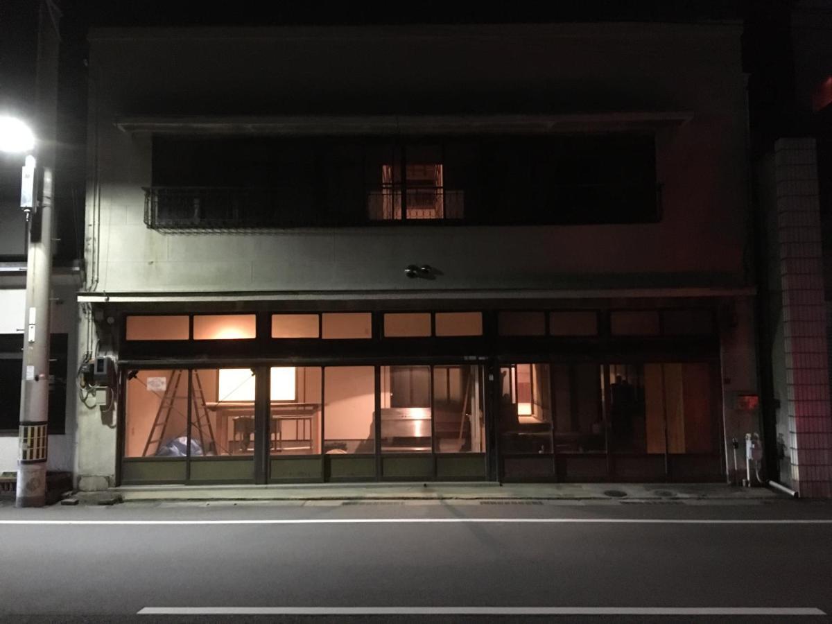 Bakushuku Den Guest House Brew 마쓰야마 외부 사진